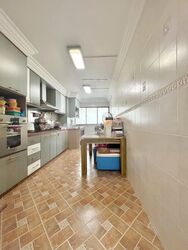 Blk 228 Bukit Batok Central (Bukit Batok), HDB 4 Rooms #460938391